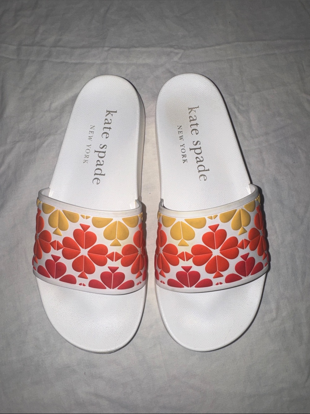 Kate Spade New York Olympia Slide Sandals White Floral Size 7B